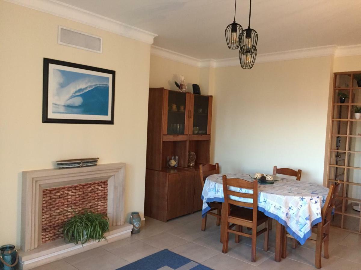 פניש Sun & Wave Apartment מראה חיצוני תמונה